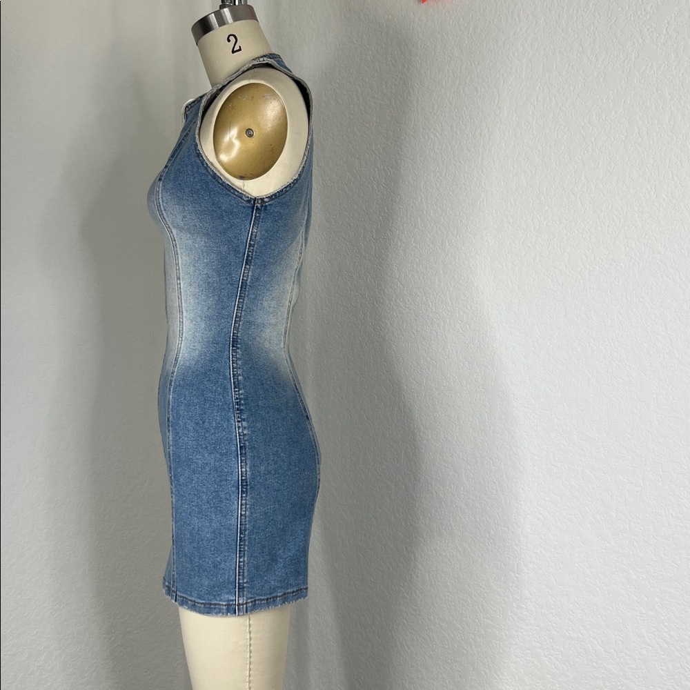 REVICE Light Blue Denim Dress with Front Zipper - Picture 5 of 12
